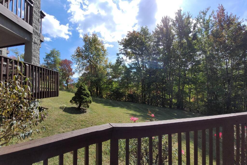 Views & Fireplace - Minutes To Gburg And Ober - Condo Gatlinburg Εξωτερικό φωτογραφία