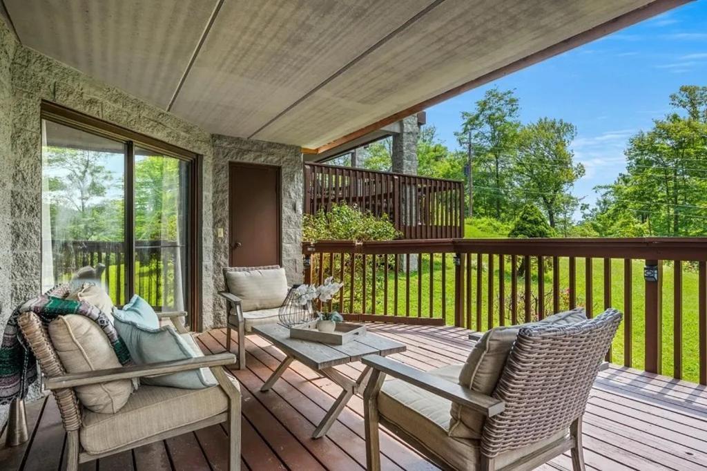 Views & Fireplace - Minutes To Gburg And Ober - Condo Gatlinburg Εξωτερικό φωτογραφία