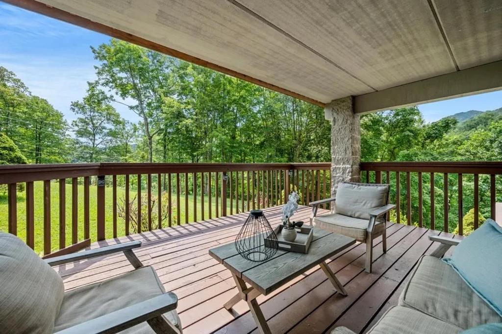 Views & Fireplace - Minutes To Gburg And Ober - Condo Gatlinburg Εξωτερικό φωτογραφία
