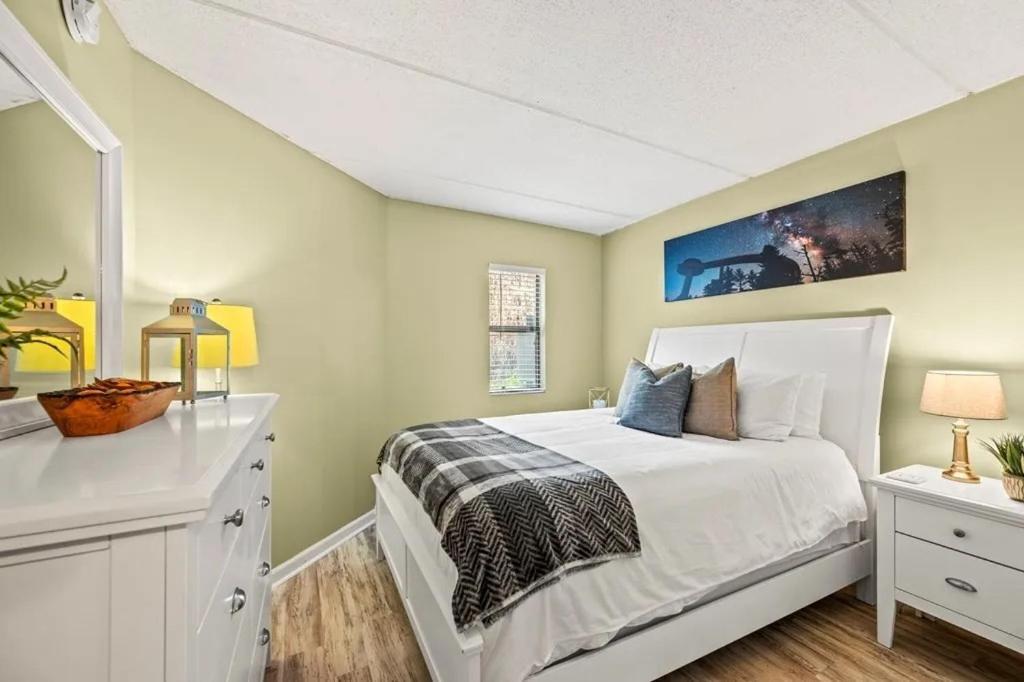 Views & Fireplace - Minutes To Gburg And Ober - Condo Gatlinburg Εξωτερικό φωτογραφία