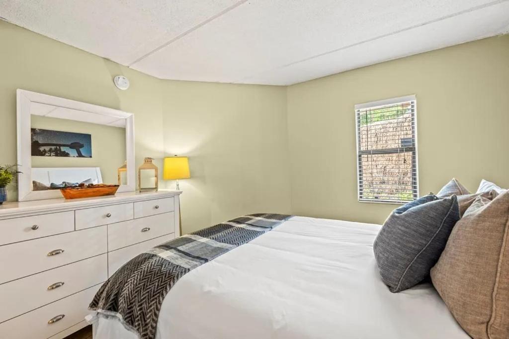 Views & Fireplace - Minutes To Gburg And Ober - Condo Gatlinburg Εξωτερικό φωτογραφία
